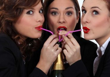 A definitive ranking of the best ways to drink champagne